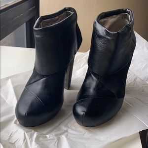 Matt Bernson Heeled Ankle Booties sz 7